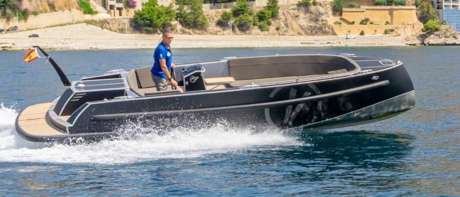 Rent a boat Altea_ tender Sport 777
